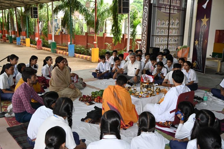 Rudrabhishek Pooja at Sunbeam School Ballia at Sunbeam School Ballia — photograph 9 of 30