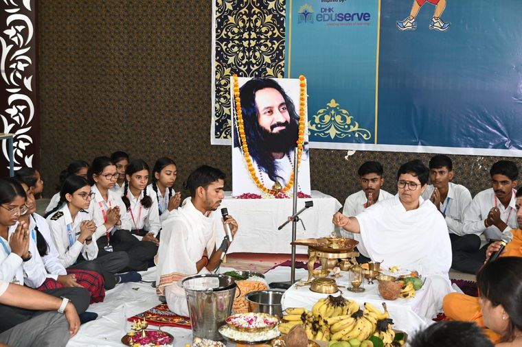 Rudrabhishek Pooja at Sunbeam School Ballia at Sunbeam School Ballia — photograph 19 of 30
