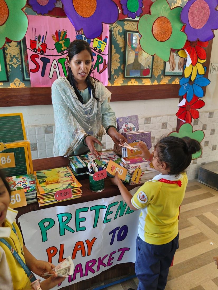 KG students enjoyed an engaging Pretend Play to Market activity, where they learned about markets at Sunbeam School Ballia — photograph 2 of 6