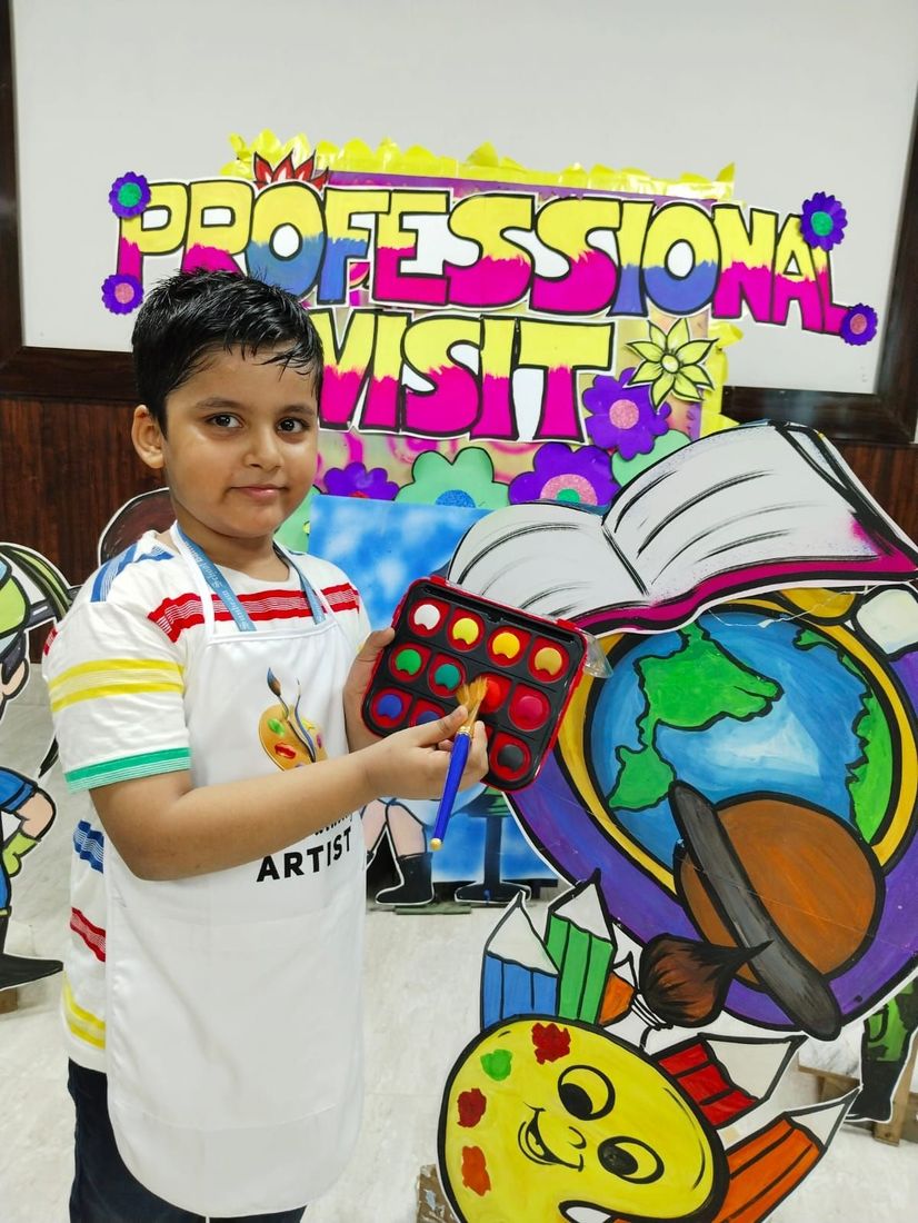 KG Section Professional Visit Activities at Sunbeam School Ballia — photograph 14 of 19
