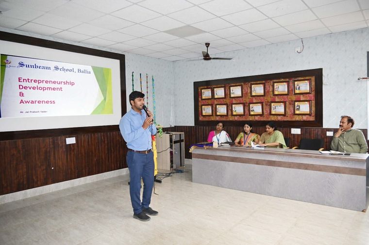 Teacher Development for Entrepreneurship Mentoring* programme at the prestigious EDII… at Sunbeam School Ballia — photograph 10 of 17