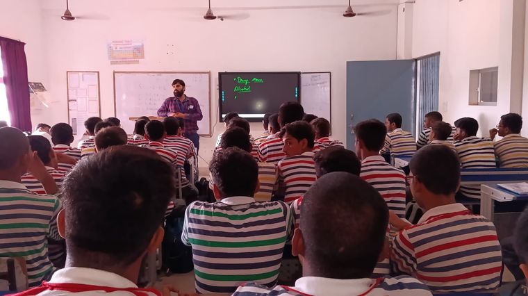 Chetna - Awakening Young Minds at Sunbeam School Ballia — photograph 9 of 17