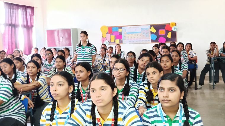 Chetna - Awakening Young Minds at Sunbeam School Ballia — photograph 16 of 17