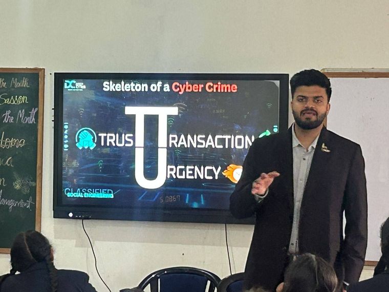 Cyber Titan Program 2025 at Sunbeam School Ballia — photograph 4 of 23