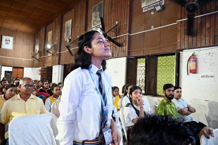 Felicitation of Class 10th and 12th Toppers by Amar Ujala at Sunbeam School Ballia — photograph 10 of 15