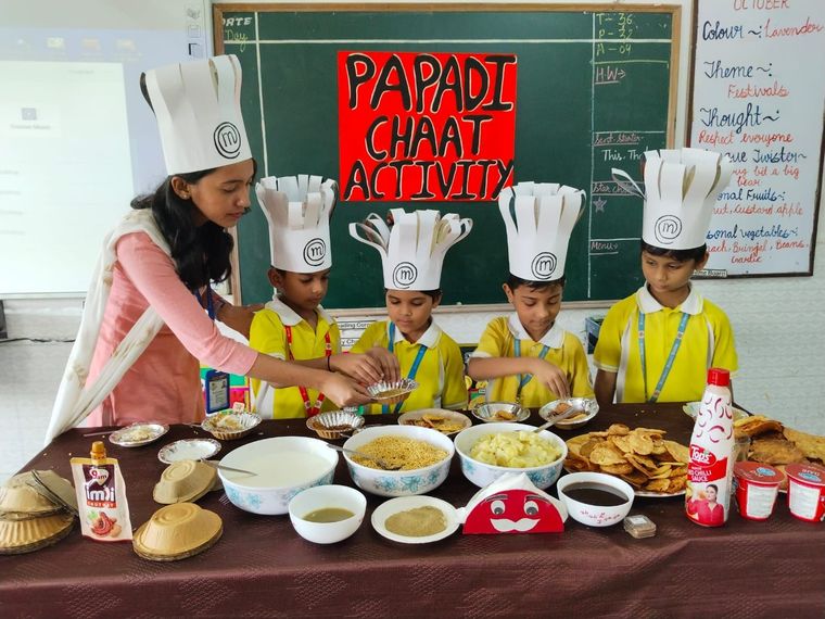 Papdi Chaat Fun with KG II at Sunbeam School Ballia — photograph 3 of 7