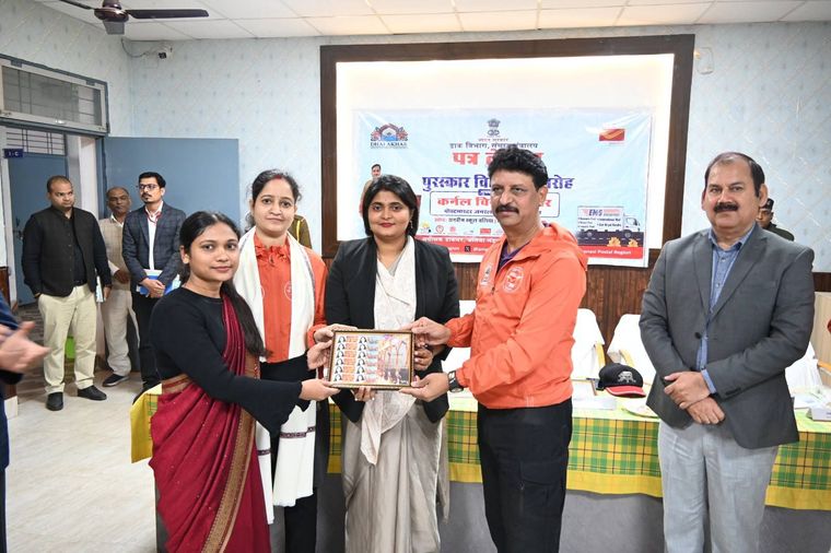 Letter Writing Competition by Indian Post Office Ballia at Sunbeam School Ballia — photograph 11 of 17