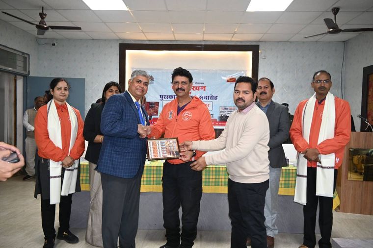 Letter Writing Competition by Indian Post Office Ballia at Sunbeam School Ballia — photograph 16 of 17