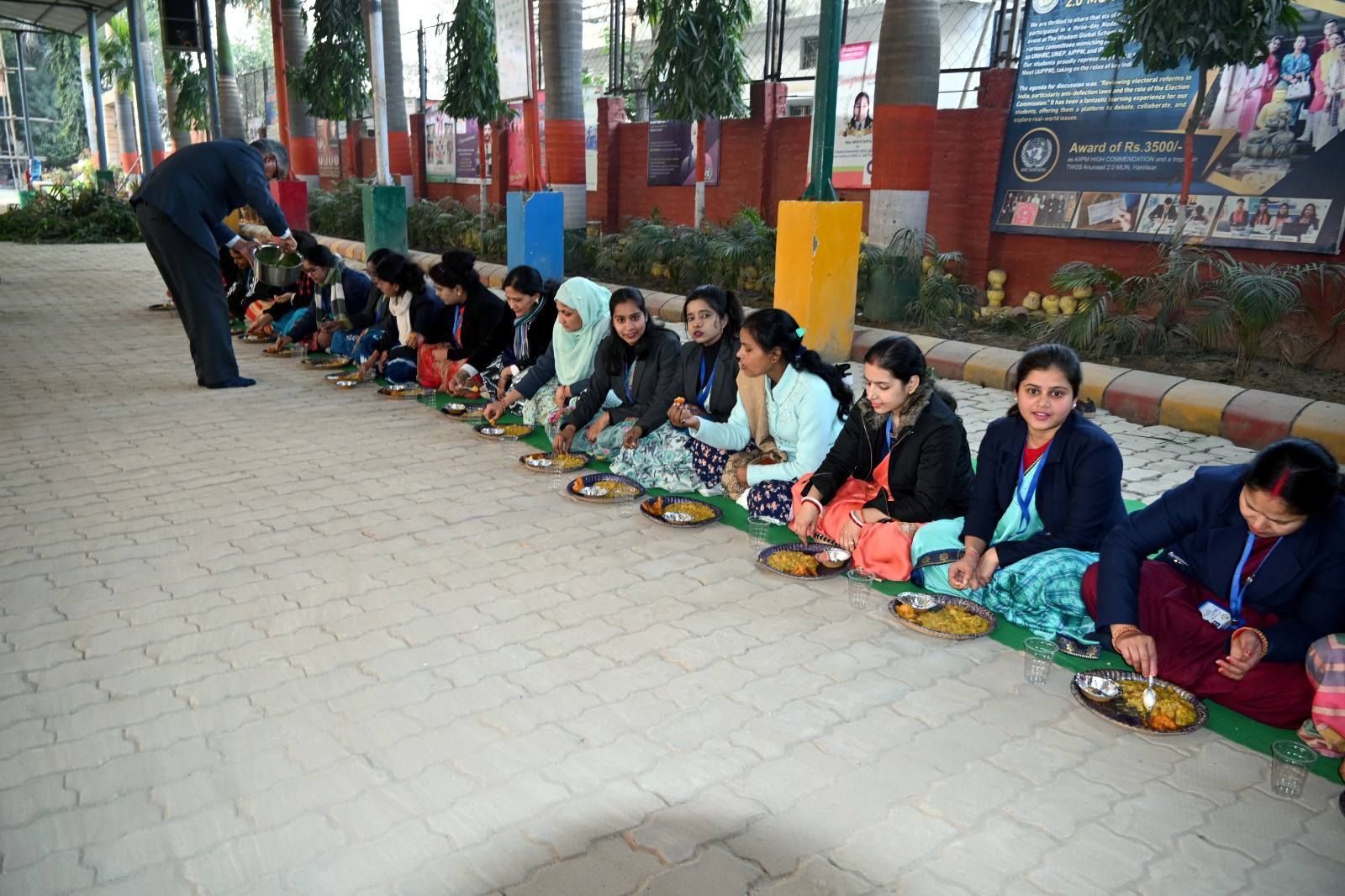 On the auspicious occasion of Makar Sankranti, we celebrated together with a special Khichdi feast.… at Sunbeam School Ballia