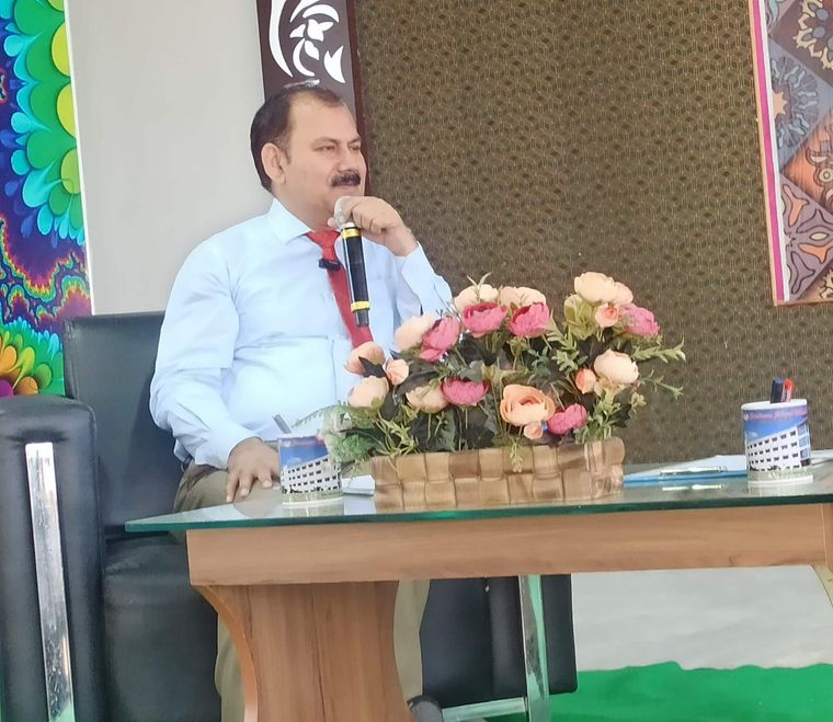 Interview Session of Honourable Director Sir by Student at Sunbeam School Ballia — photograph 6 of 12