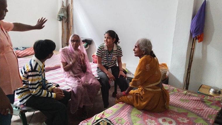 Today, as part of our AFS curriculum, our students visited an old age home at Sunbeam School Ballia — photograph 3 of 11