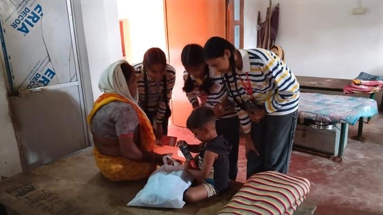 Today, as part of our AFS curriculum, our students visited an old age home at Sunbeam School Ballia — photograph 5 of 11