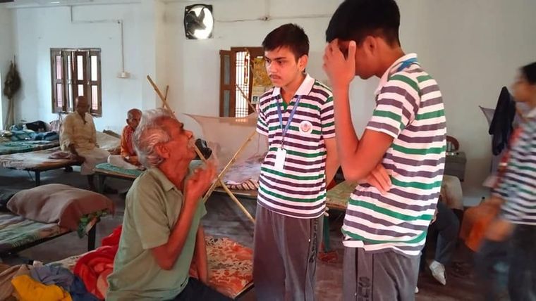 Today, as part of our AFS curriculum, our students visited an old age home at Sunbeam School Ballia — photograph 9 of 11
