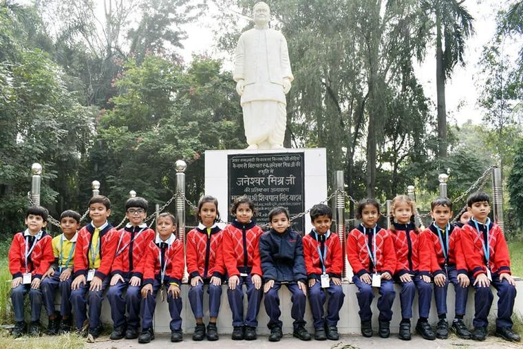 A Day of Fun & Learning at Janeshwar Mishra Park at Sunbeam School Ballia — photograph 1 of 10