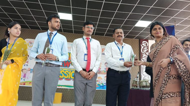WELCOMEING NEW SESSION 2024-25 WITH TEACHER'S ASSEMBLY AND WELCOME TO NEWLY JOINED FACULTIES at Sunbeam School Ballia — photograph 4 of 9
