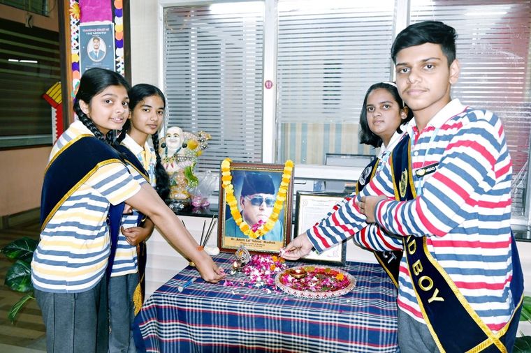 Solemn tribute to Dr. Amrit Lal 'Ishrat' Madhok at Sunbeam School Ballia — photograph 8 of 8