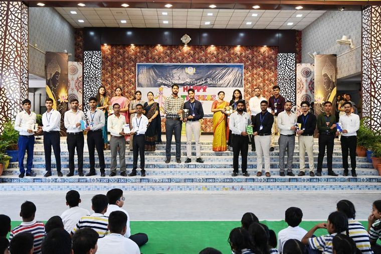 Teachers’ Day Celebration at Sunbeam School Ballia at Sunbeam School Ballia — photograph 25 of 54