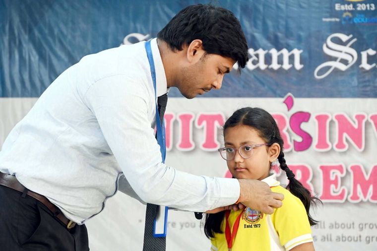 Monitor’s Investiture Ceremony! at Sunbeam School Ballia — photograph 16 of 46