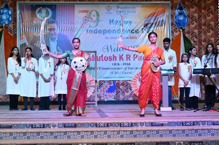 Celebrating the Spirit of Freedom! at Sunbeam School Ballia — photograph 5 of 36