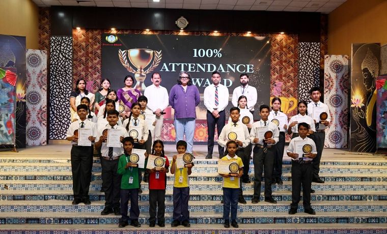 Celebrating Foundation Day & Protsahan – Annual Prize Distribution 2025–26 at Sunbeam School Ballia! at Sunbeam School Ballia — photograph 18 of 39