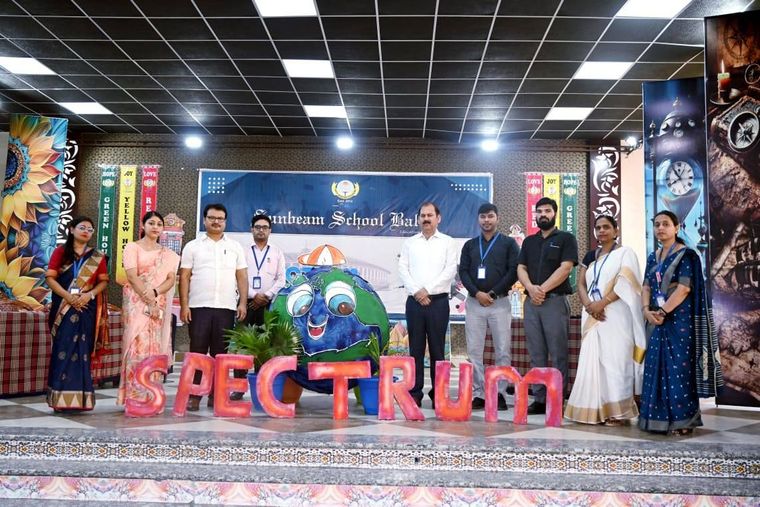 SPECTRUM – SST Convergence Challenge 2025 at Sunbeam School Ballia — photograph 12 of 36