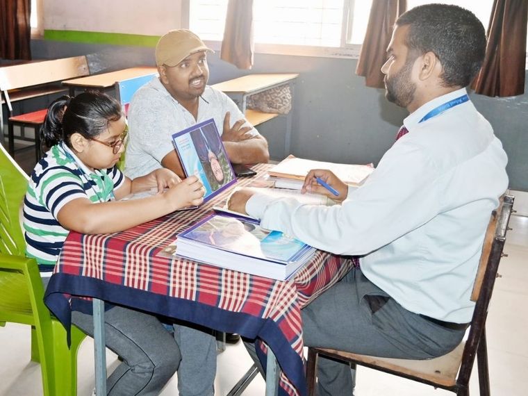 Report Card Distribution Day at Sunbeam School Ballia at Sunbeam School Ballia — photograph 10 of 33