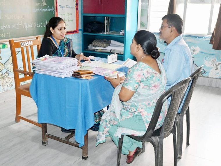 Report Card Distribution Day at Sunbeam School Ballia at Sunbeam School Ballia — photograph 19 of 33
