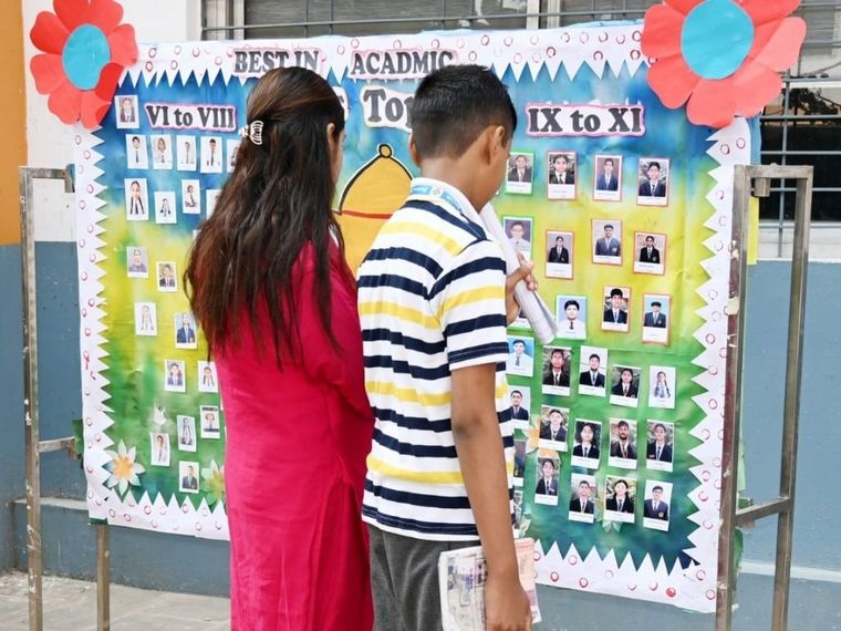 Report Card Distribution Day at Sunbeam School Ballia at Sunbeam School Ballia — photograph 26 of 33