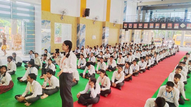 IMPETUS 2025 at Sunbeam School Ballia — photograph 11 of 29