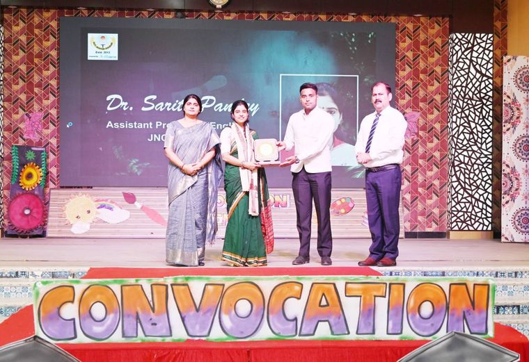 A beautiful milestone for our little stars! at Sunbeam School Ballia — photograph 23 of 24