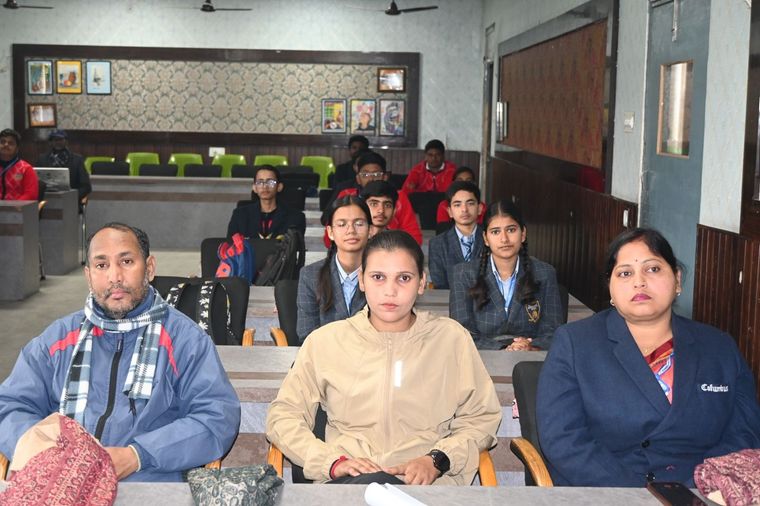 Innovation. Intellect. Impact. at Sunbeam School Ballia — photograph 2 of 20