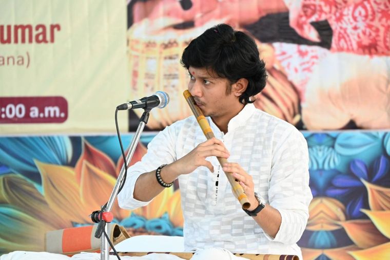 SPIC MACAY 2025 at Sunbeam School Ballia — photograph 8 of 19