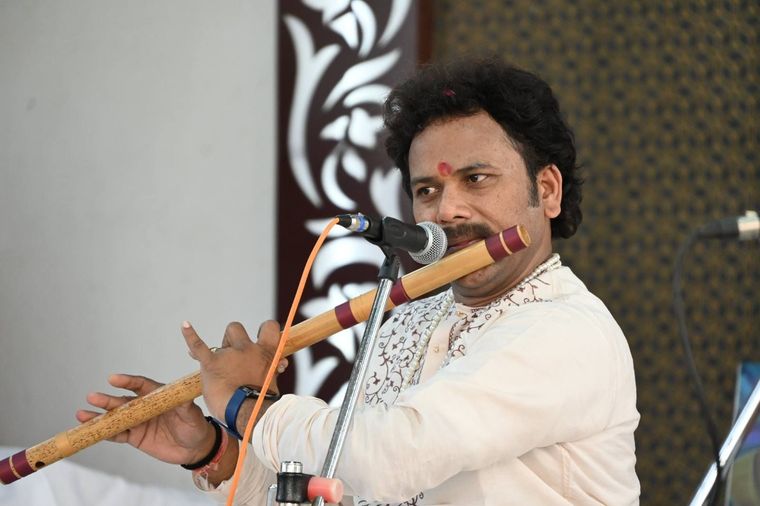 SPIC MACAY 2025 at Sunbeam School Ballia — photograph 10 of 19