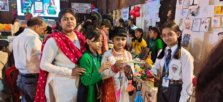 A Day Full of Creativity & Talent! at Sunbeam School Ballia — photograph 14 of 15