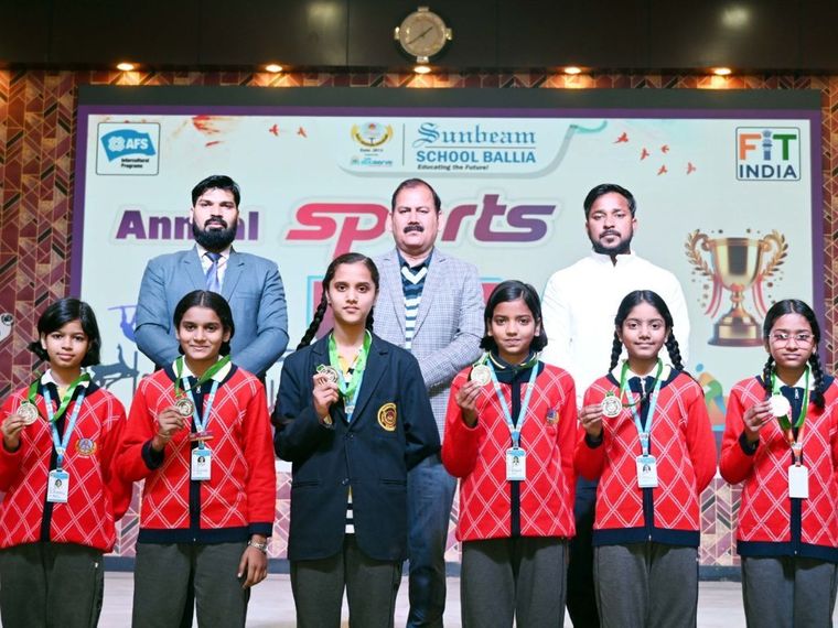 UDAAN 2025 | The Rise of Our Achievers at Sunbeam School Ballia — photograph 6 of 11