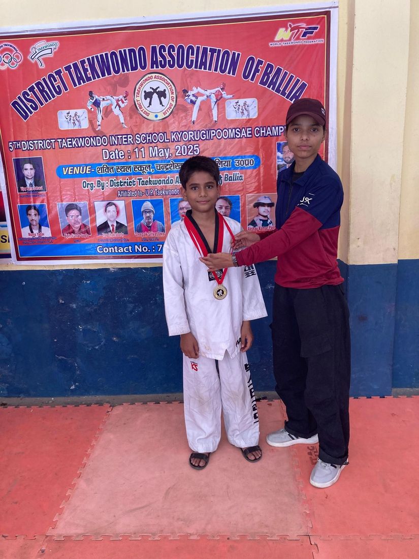 Proud Moment for Sunbeam School Ballia! at Sunbeam School Ballia — photograph 9 of 11