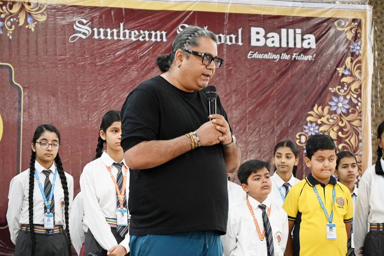 We were honoured to have Kartik Bajoria, Co-Founder of Driveway Devi at Sunbeam School Ballia — photograph 9 of 11