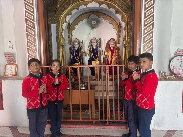 Learning beyond textbooks! at Sunbeam School Ballia — photograph 3 of 11