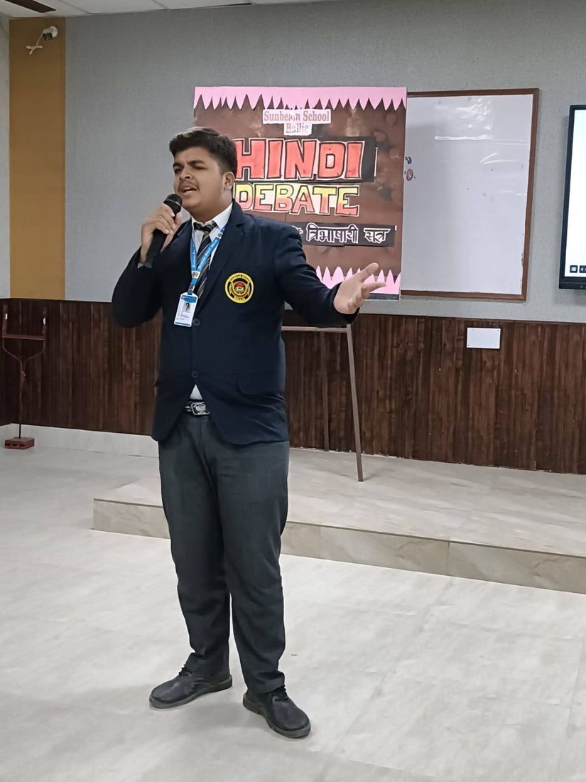 Today we held our Hindi Debate on the theme “नई शिक्षा नीति में त्रिभाषा सूत्र” at Sunbeam School Ballia — photograph 5 of 11