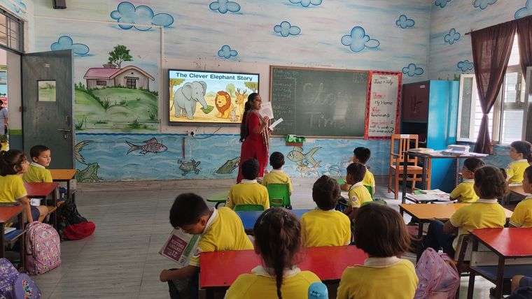 Our little Sunbeams enjoyed a magical storytelling session as part of Reading Mahotsav today! at Sunbeam School Ballia — photograph 9 of 11