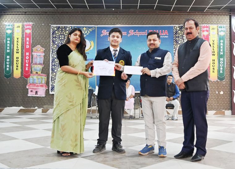 Finalist Spotlight at Lang Wiz 2025! at Sunbeam School Ballia — photograph 4 of 10