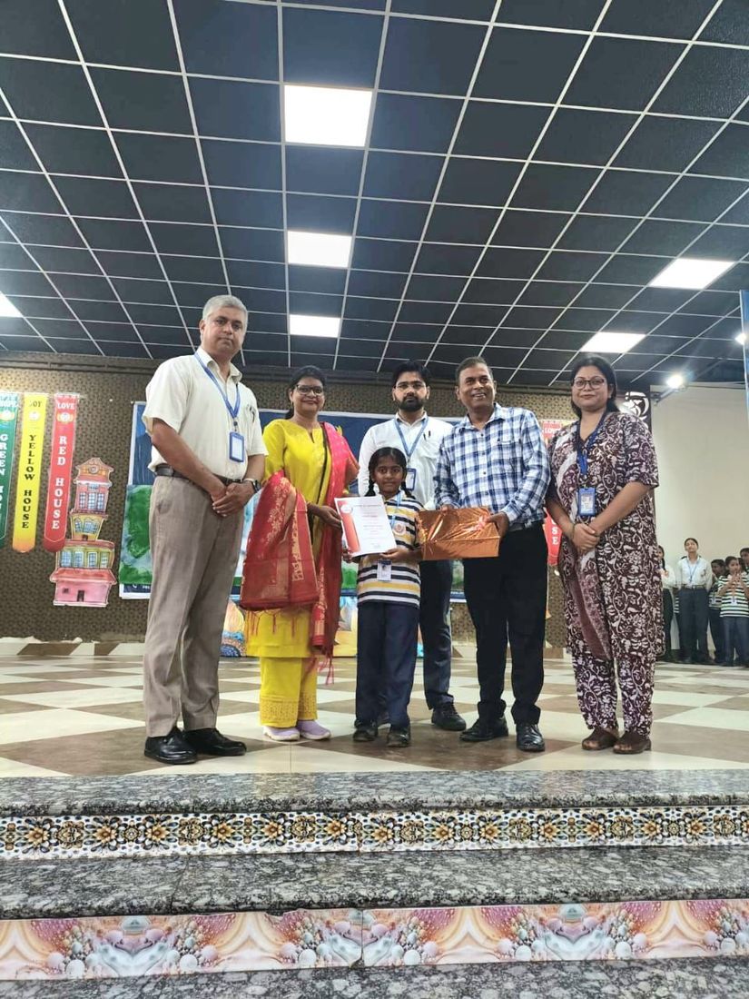 Proud Moment! at Sunbeam School Ballia — photograph 8 of 8