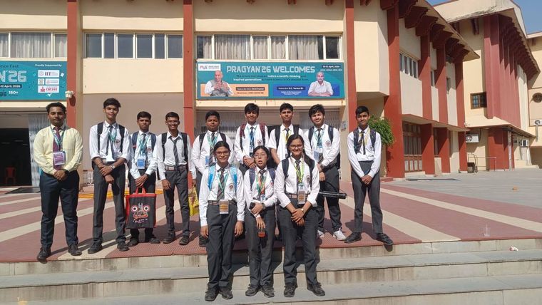 Session for Teachers | From Teaching to Mentorship at Sunbeam School Ballia — photograph 7 of 7