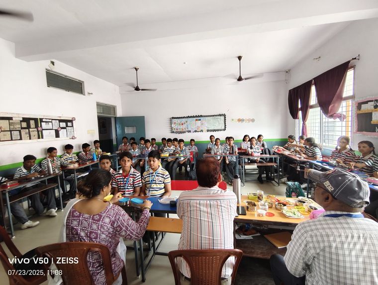 A beautiful and unique culture of Lunch Sharing began today at Sunbeam School Ballia with the… at Sunbeam School Ballia — photograph 5 of 7