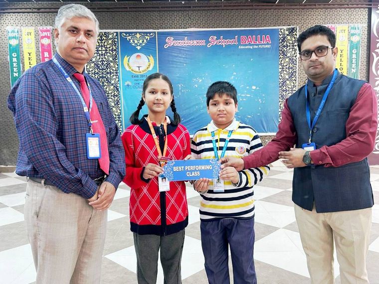 Celebrating Excellence at Sunbeam School Ballia! at Sunbeam School Ballia — photograph 2 of 6