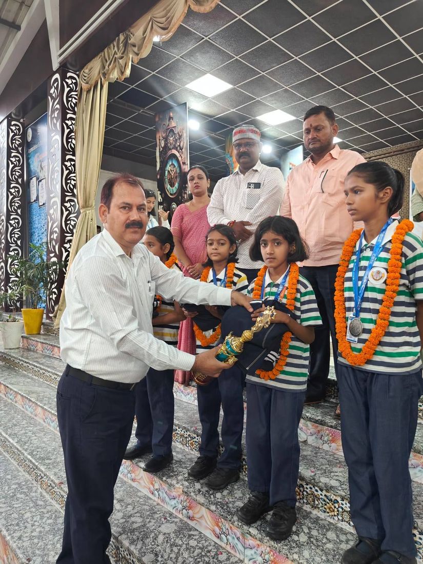 Proud Moment at Sunbeam School Ballia — photograph 2 of 6