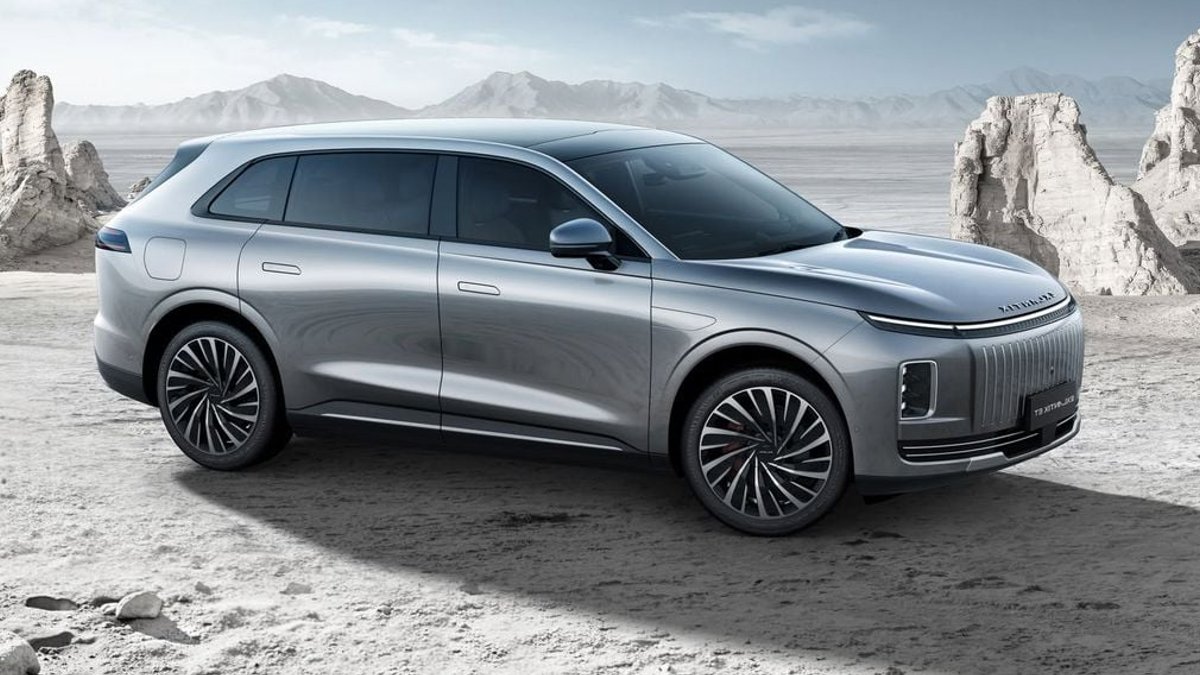 Chery targets luxury buyers frustrated by slow EV shift Chery targets luxury buyers frustrated by slow EV shift - luxury evs alternative