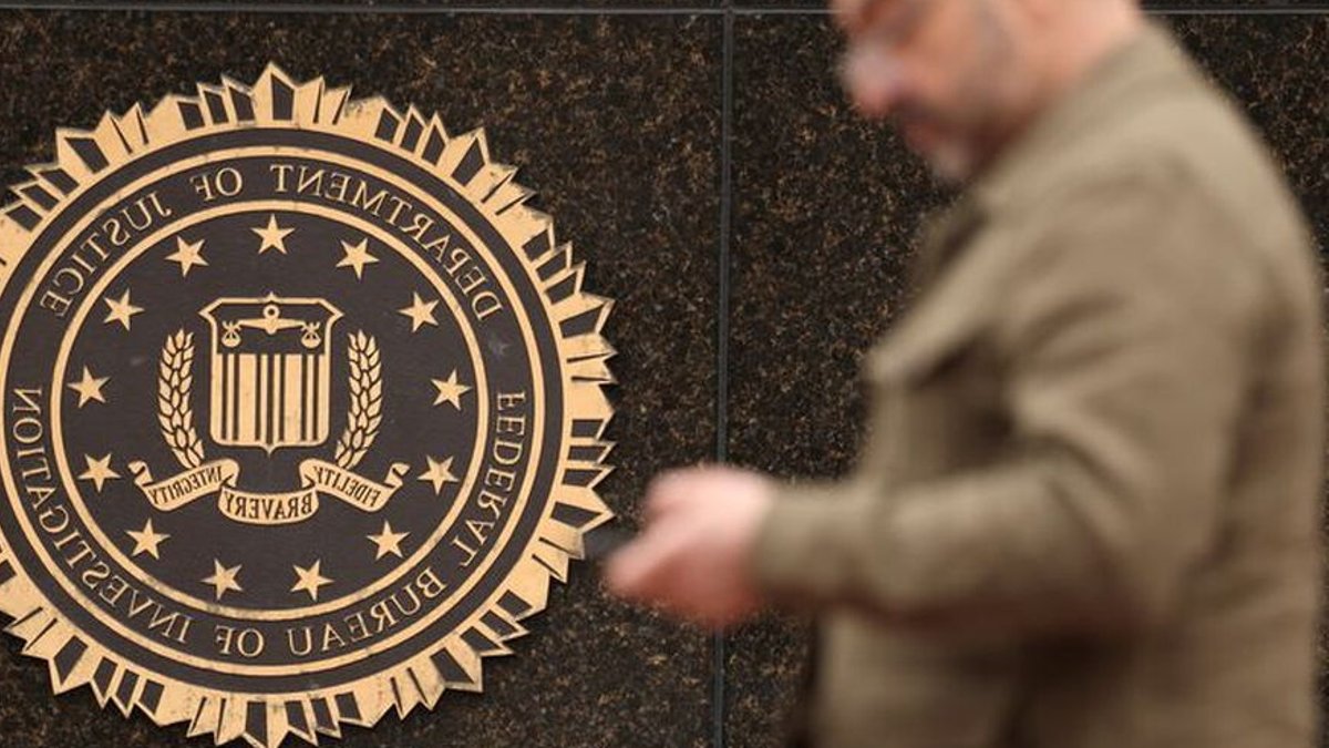 FBI agent questions political motives in case against ex-officials - political motives biden case