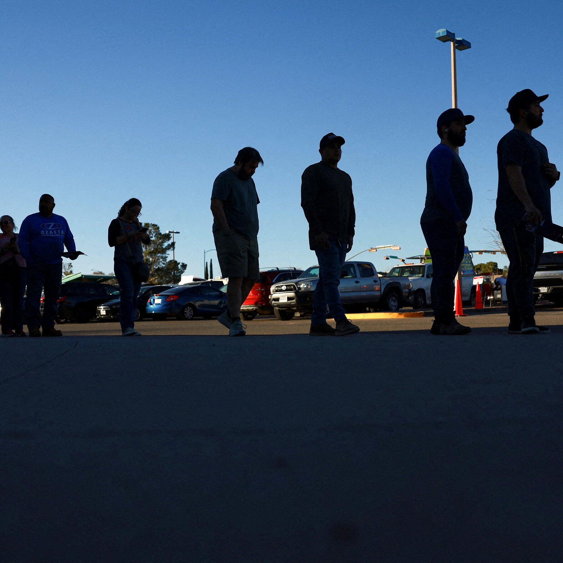 Hispanic Voters, Souring on Republicans, Could Decide the Midterms