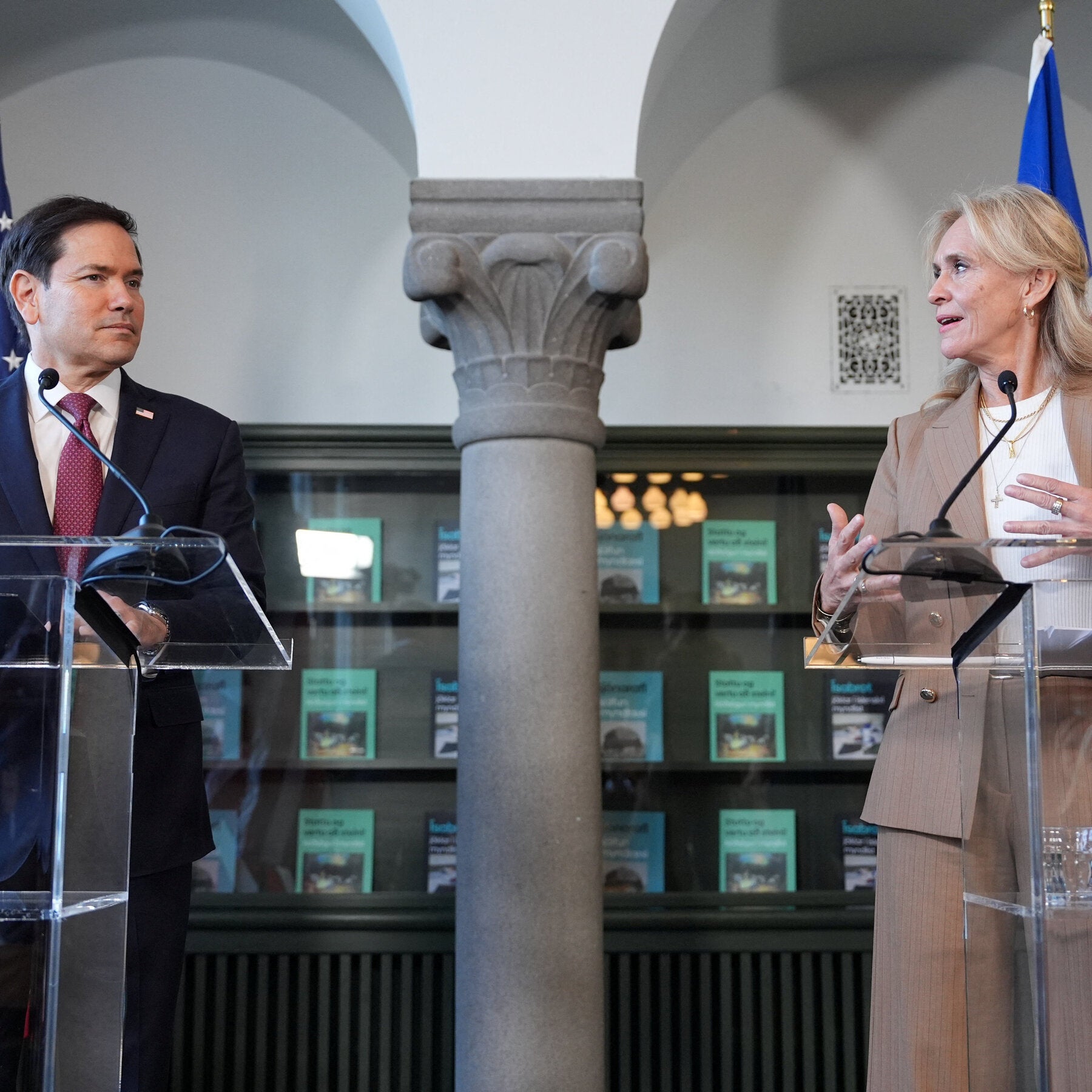 In Iceland, Rubio Dodges a Diplomatic Flap Over a Trump Map